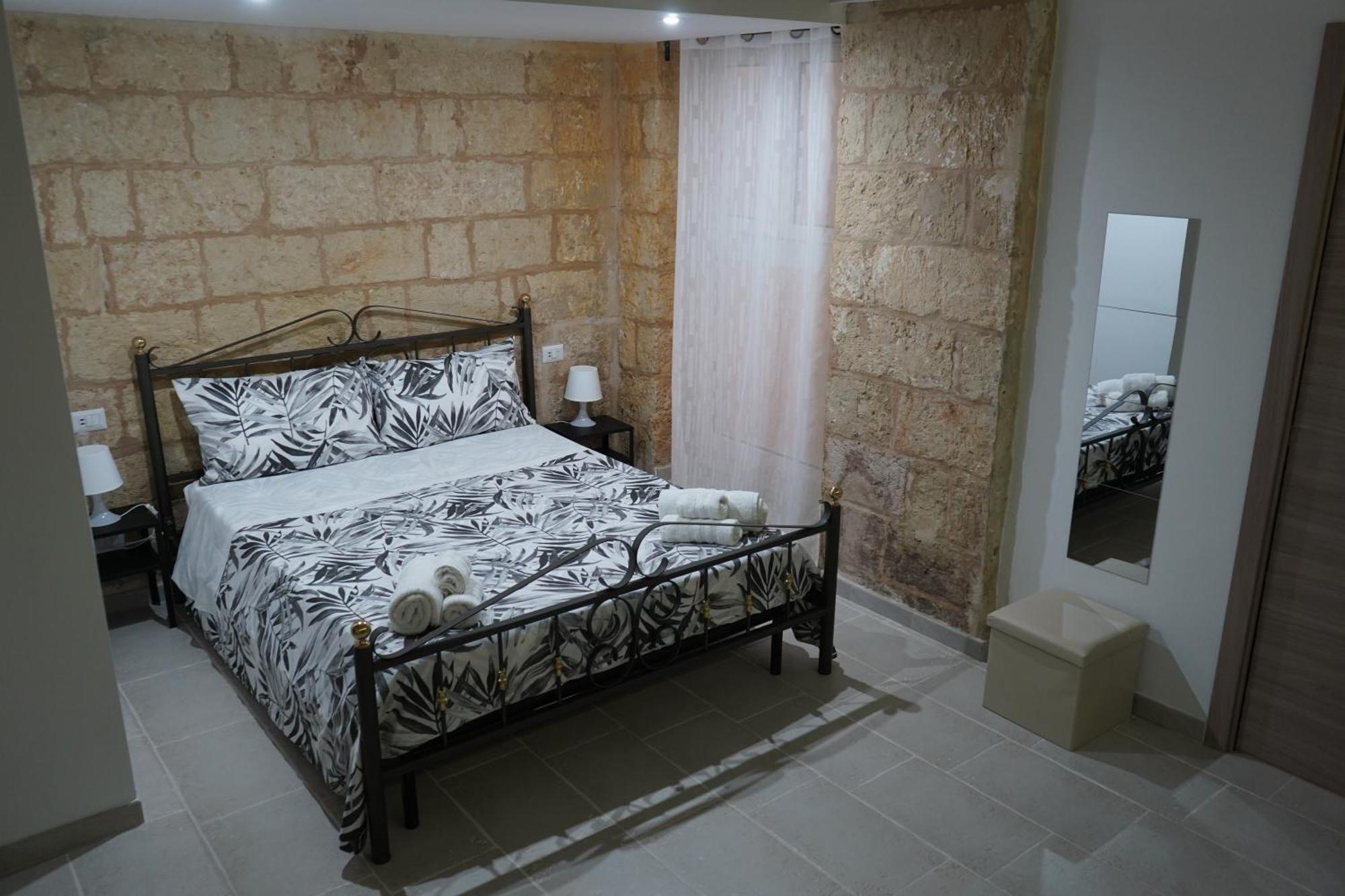 Hotel Dimora Antomarti Bari Esterno foto