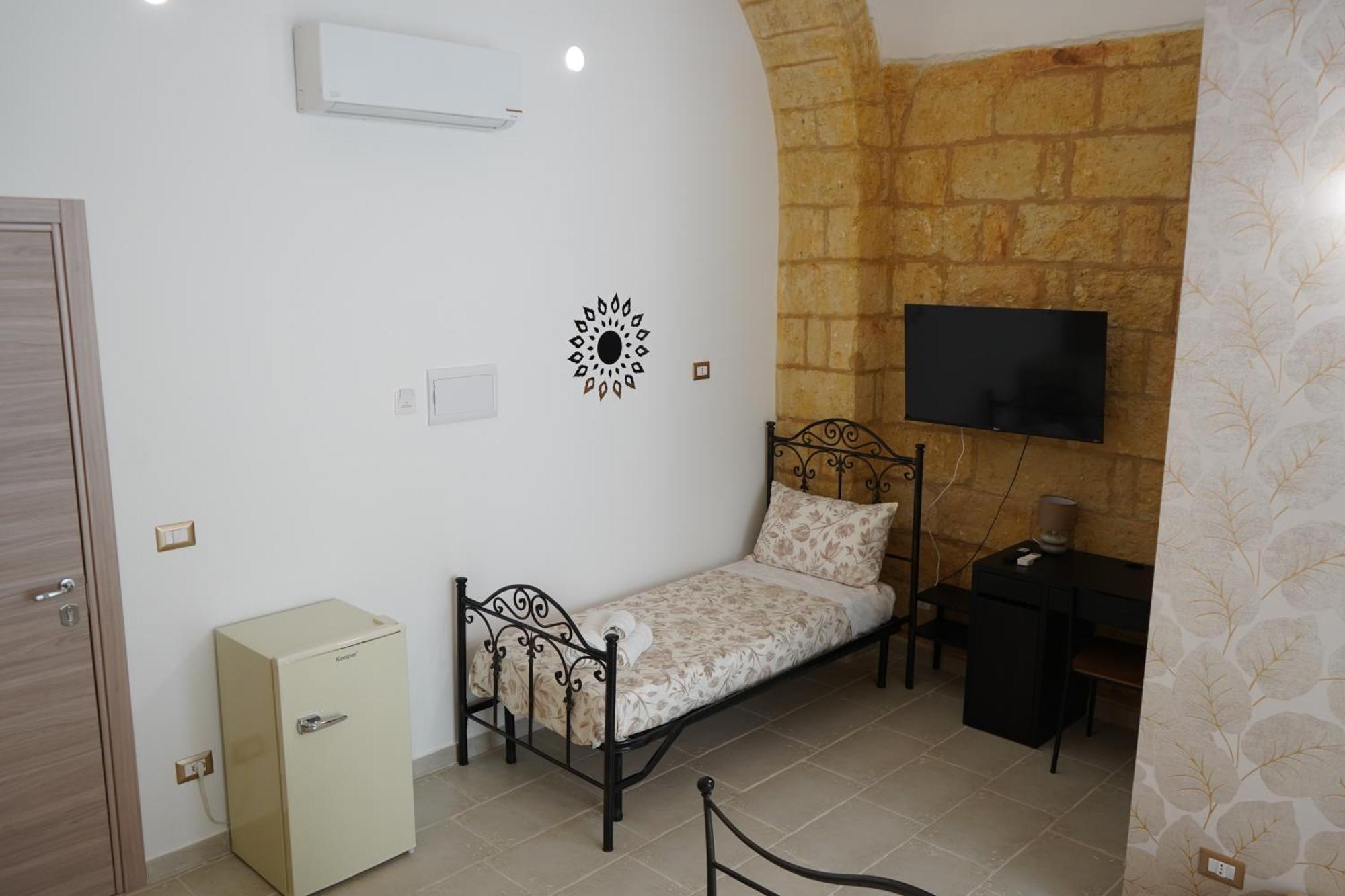 Hotel Dimora Antomarti Bari Esterno foto